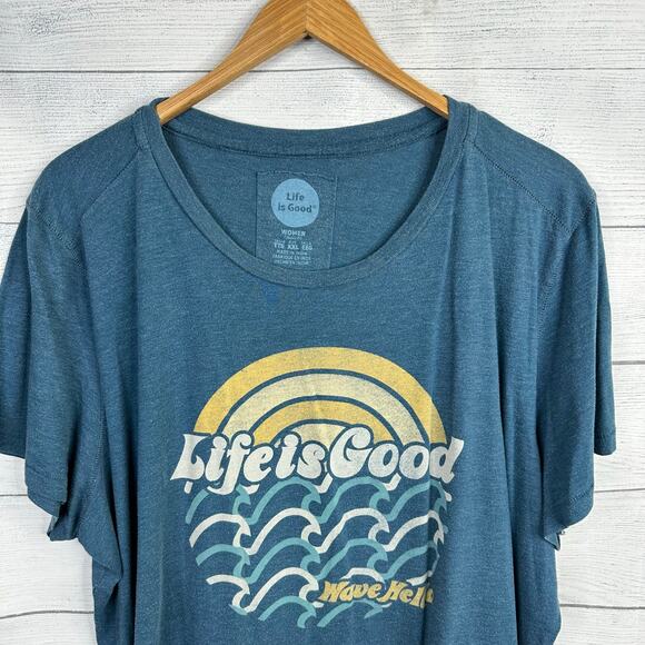 Life is Good Womens size XXL Short Sleeve T-Shirt Wave Surf Beach Blue - Picture 3 of 6
